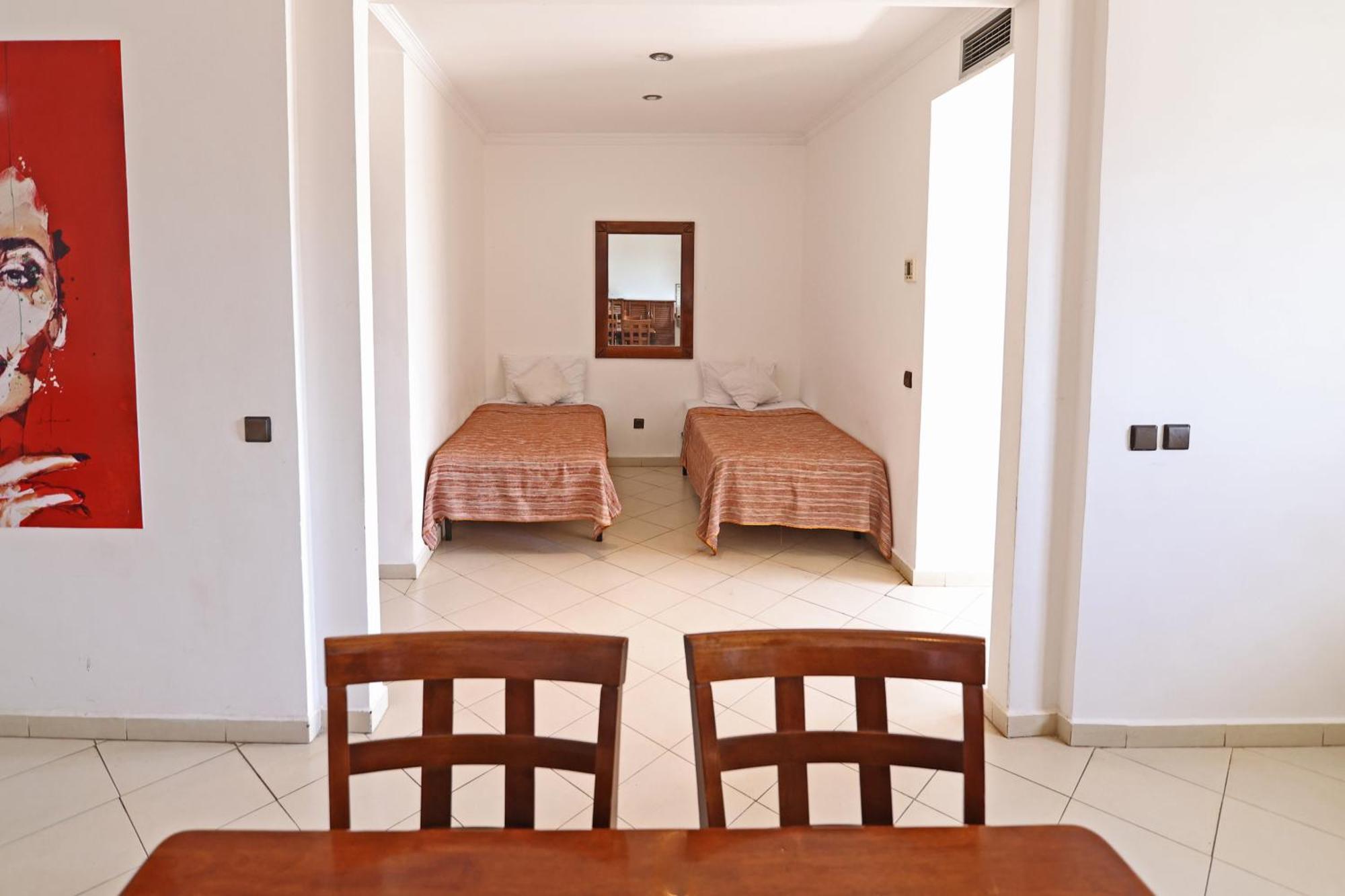 Flathotel Aparthotel *